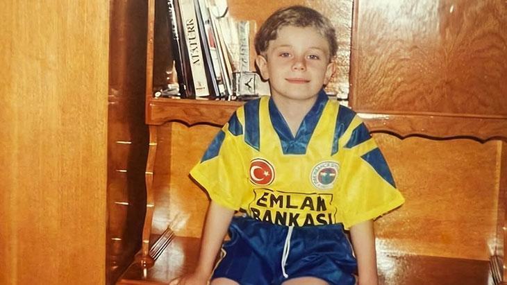 Mert Günok, Fenerbahçe'ye Dönüşünü Duyurdu: "Birlikte Nice Zaferlere"