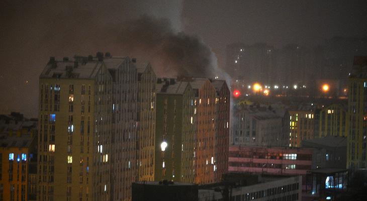 Ukrayna'da Gecenin Karanlığı Sivilleri Vurdu: Rusya'dan 100'den Fazla SİHA Saldırısı