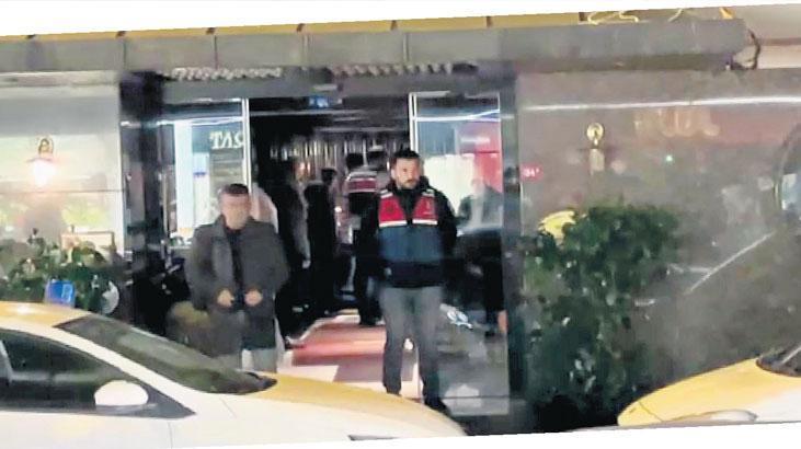 İstanbul'da Lüks Mekanlara Uyuşturucu ve Fuhuş Operasyonu: Gizli Oda ve Kumarhane Baskınları