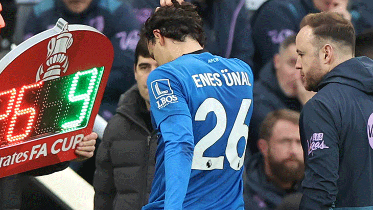 Enes Ünal'a Sakatlık Darbesi: Milli Yıldız Sahalardan Uzak Kalacak