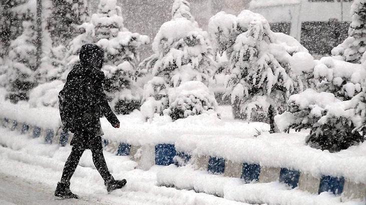 Ankara'da Kar Nedeniyle Taşımalı Eğitimde Tatil Uygulaması