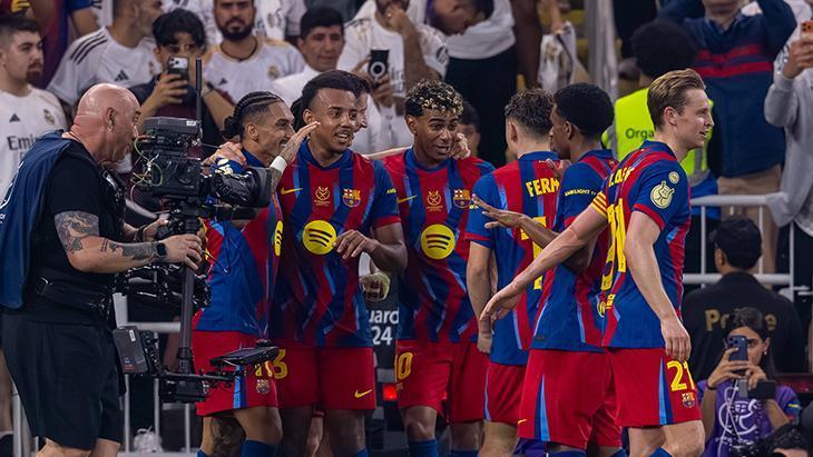 Barcelona, Real Madrid'i Devirerek İspanya Süper Kupa'nın Sahibi Oldu