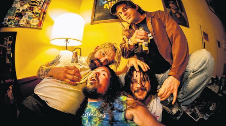 Wavves Grubu İstanbul'da İlk Kez Sahne Alacak
