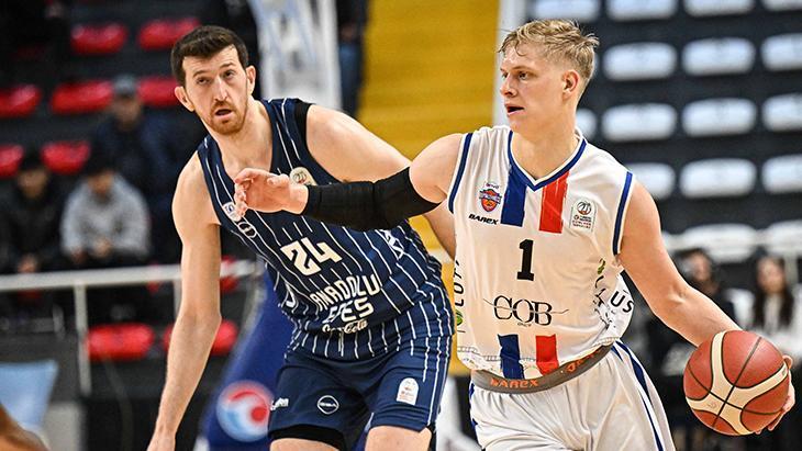 Anadolu Efes, Son Çeyrekteki Performansıyla Büyükçekmece'yi Deplasmanda Mağlup Etti