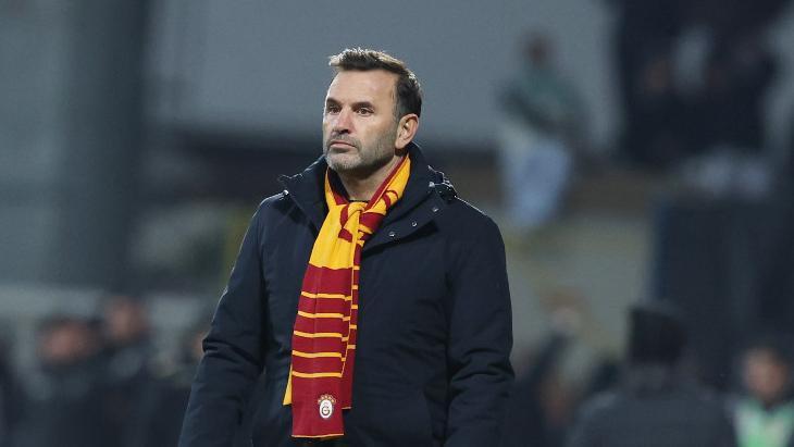 Galatasaray Teknik Direktörü Okan Buruk'tan Taraftara Transfer Mesajı: "Gönülleri Rahat Olsun"