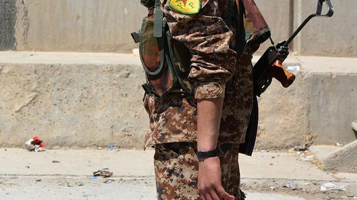 Suriye'de YPG/SDG'nin Kadrosunda Aranan Suçlular ve Eski Rejim Unsurları İddiası