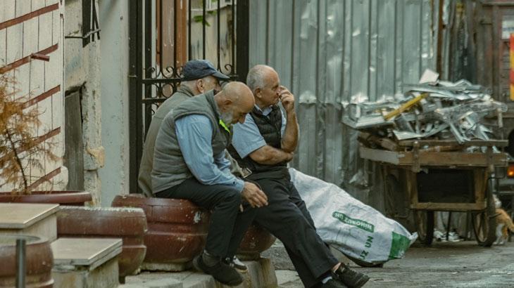 'Vatandaşlık Maaşı' Geliyor: En Düşük Emekli Maaşı Alanlar ve İhtiyaç Sahibi Haneler İçin Yeni Destek Sistemi