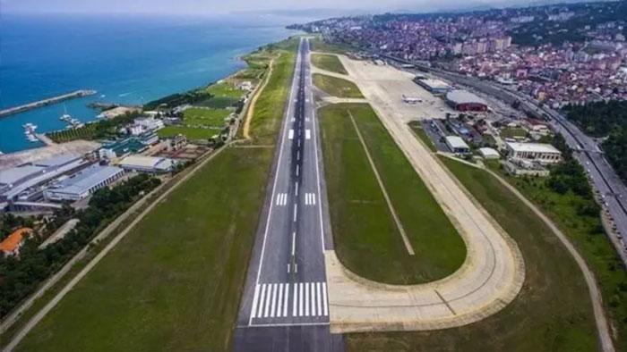 Trabzon'a Deniz Üzerine Havalimanı: Kazma Vuruluyor, Ulaşım Ağları Güçleniyor