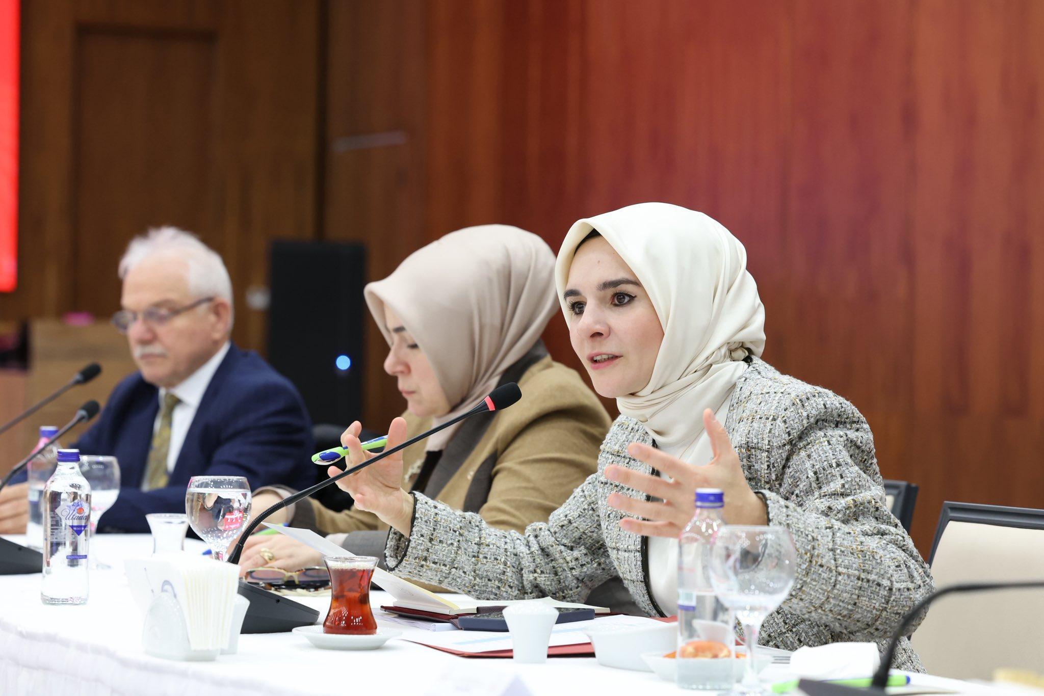 Bakan Göktaş: Çocuklar Dijital Dünyada Korunacak, Yeni Düzenlemeler Milletvekilleriyle Paylaşıldı