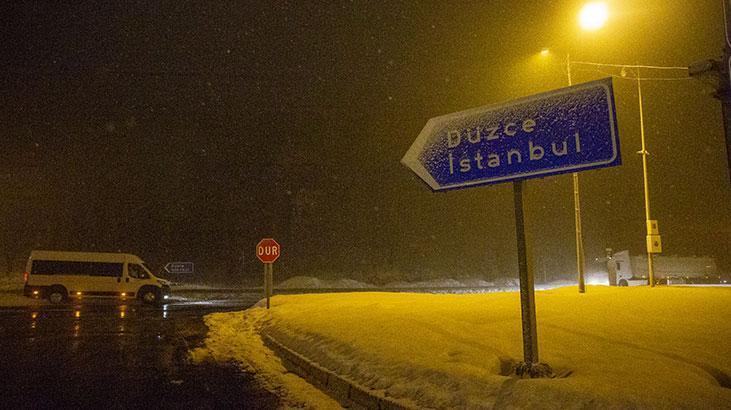 Bolu Dağı Beyaza Büründü: Ekipler Tehditlere Karşı Tetikte