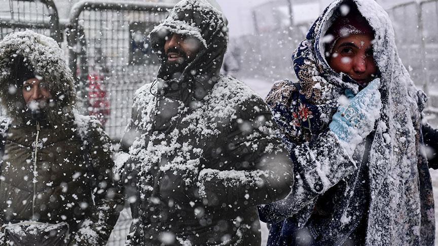 Meteoroloji'den Yeni Uyarı: Türkiye Geneli Kar ve Buzlanma Tehlikesi