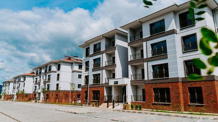 TOKİ Sosyal Konut Kura Çekilişleri Sürüyor: 9 Şehirde Yeni Tarihler Belirlendi