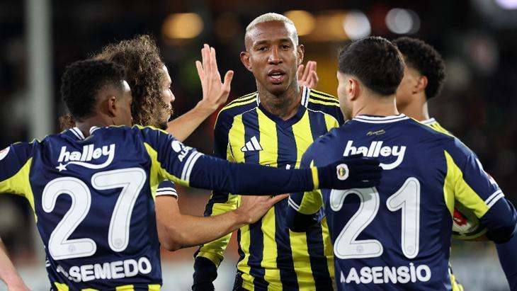 Fenerbahçe, Alanyaspor Deplasmanında Galip Gelerek Şampiyonluk Yarışında Avantaj Sağladı