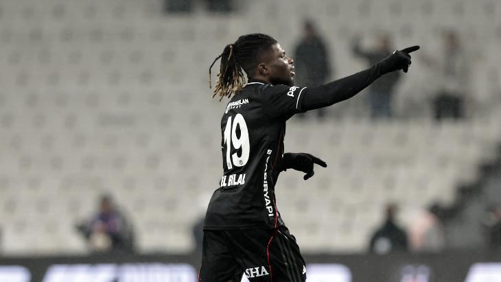 Beşiktaş Uzatmalarda Gelen Golle Kayserispor'u Mağlup Etti