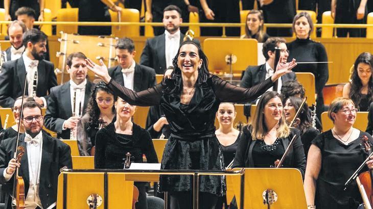 Klasik Müziğe Modern Dokunuş: İspanyol Topluluktan Yenilikçi Yaklaşım