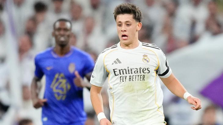 Arda Güler İçin Devreye Giren Dünya Devi: Real Madrid'de Geleceği Belirsiz, PSG'den 70 Milyon Euro'luk Teklif