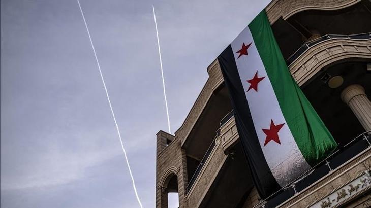 Suriye'den YPG/SDG'ye Sert Tepki: DEAŞ Tutukluları Baskı Aracı Olarak Kullanılamaz