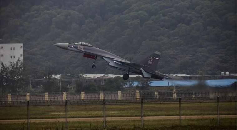 Rus Bombardıman Uçakları Baltık Üzerinde 5 Saatlik Uçuş Gerçekleştirdi