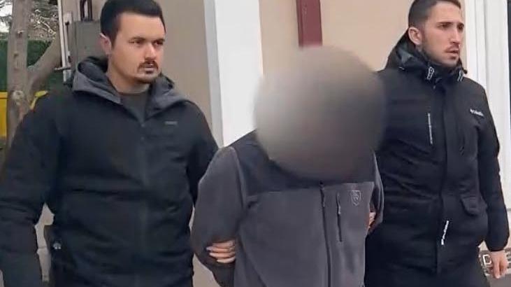 Yakalanmamak İçin Kadın Kıyafetlerine Büründü: Sabıka Kaydı Kabarıktı