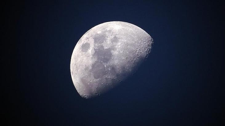 Artemis 2 Astronotları, Ay'ın Gizemli Yüzünü İnsan Gözüyle Keşfedecek