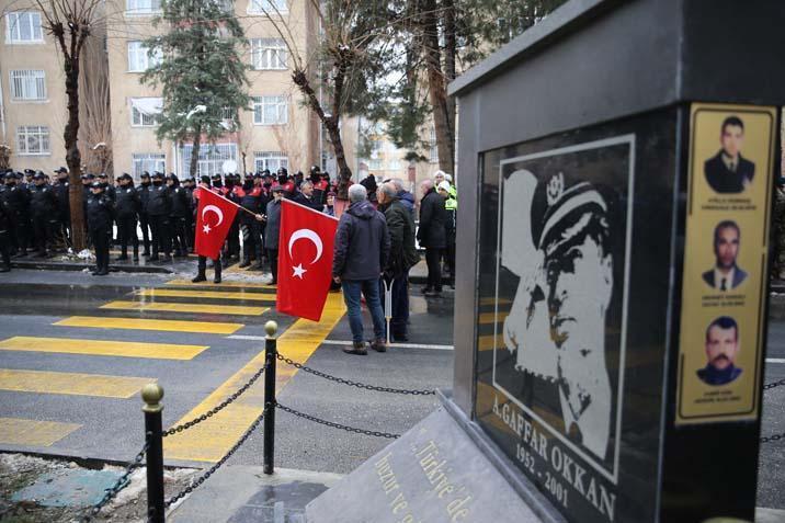 Diyarbakır'da Gaffar Okkan ve 5 Polis Şehidi Dualarla Anıldı