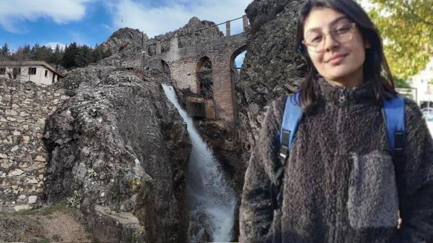 Kayıp Genç Kızın Cesedi Kayalıkta Bulundu: İntihar İhtimali Üzerinde Duruluyor
