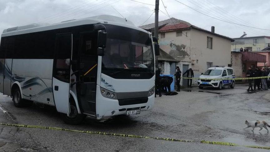 Sokak Ortasında Kanlı Infaz: 7 Çocuk Annesi Kadın Eşi Tarafından Öldürüldü
