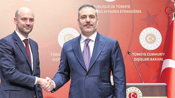 Türkiye ve Fransa Arasındaki Diplomatik İlişkiler Güçleniyor: Tıkanıklıkların Aşılması ve Bölgesel İşbirliği Masada