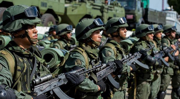 Venezuela'da Yeni Liderlik: Rodriguez "Başkomutan" Olarak Tanındı