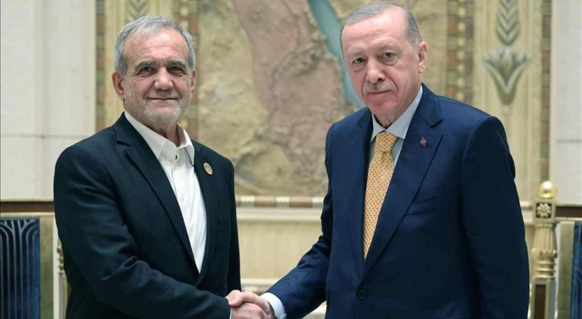 Erdoğan ve Pezeşkiyan'dan Bölgesel İstikrar Vurgusu: Diplomatik Çözüm Çağrısı
