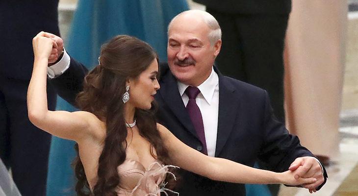Lukaşenko'dan Kadınlara 'Kar Küremek' Tavsiyesi