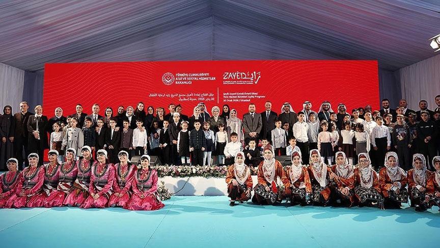 Emine Erdoğan'dan Çocuk Evleri Sitesi Vurgusu: Sevgi Dolu Bir Gelecek Dileği