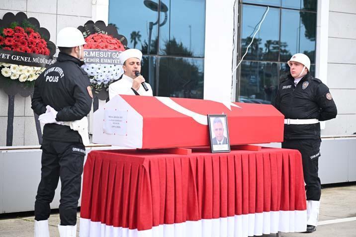 Eski Polis Başmüfettişi Bozkurt Son Yolculuğuna Uğurlandı
