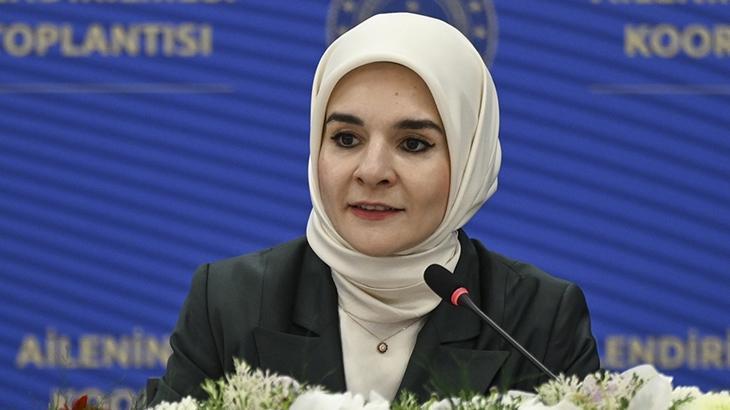 Ailelerin Dijital Dünyada Çocuklarını Koruma Sorumluluğu Vurgulandı