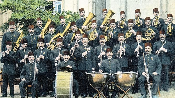 Osmanlı İmparatorluğu'nda Batılılaşma Rüzgarı: Tanzimat ile Hukuk ve Kültürde Dönüşüm