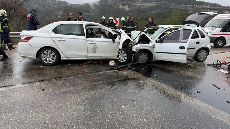 Antalya-Isparta Karayolunda Ağır Vuku: İki Araç Çarpıştı, 6 Can Yitirildi