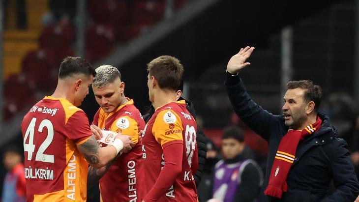 Galatasaray Teknik Direktörü Okan Buruk'tan Icardi Açıklaması: "Benim Bildiğim Net Bir Şey Yok"