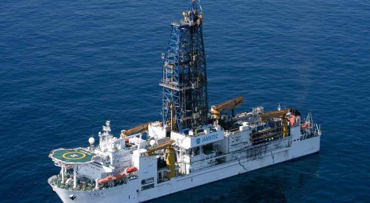 Japonya Deniz Altından Nadir Toprak Elementleri Çıkardı: Kritik Bir Keşif