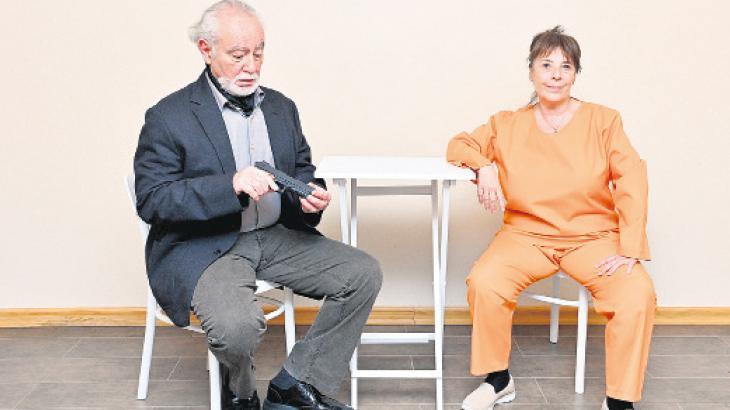 Fransız Oyun Yazarı Jean Pierre Martinez'in "Fanteziler" Oyunu Türkiye'de İlk Kez Sanatseverlerle Buluştu
