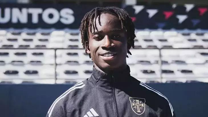 Galatasaray, Renato Nhaga Transferini Tamamladı