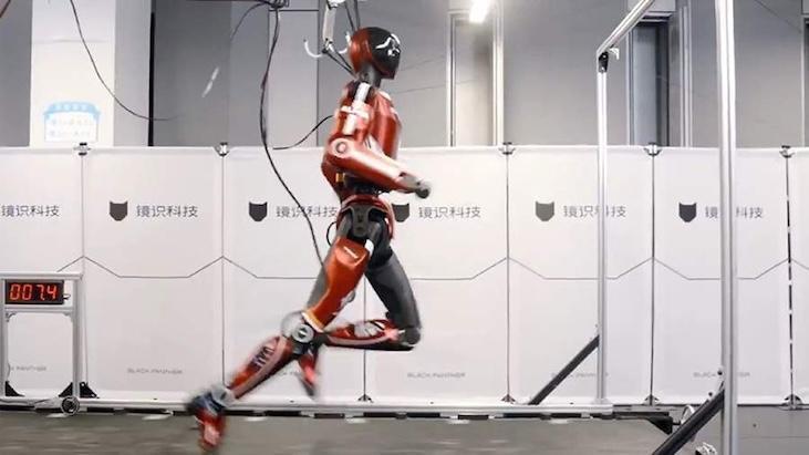 Dünyanın En Hızlı İnsansı Robotu Bolt Tanıtıldı: Saniyede 10 Metre Hız