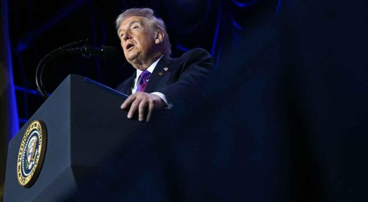 Trump'tan İran ve Avrupa'ya Sert Mesaj: "Bombardıman Uçaklarımızı Gösterdik"