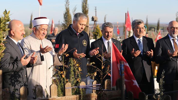 Depremin Üçüncü Yılında Adıyaman'da Anma ve Değerlendirme: "Bu Acı 86 Milyonun Ortak Acısı"