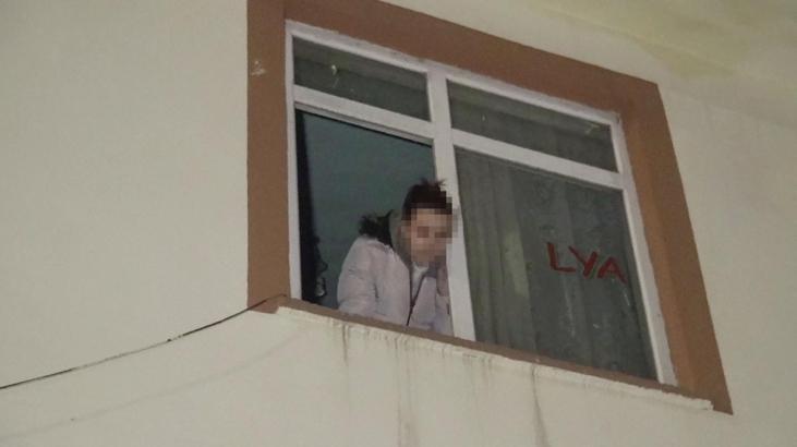 Genç Kadın Pencereden Kurtarıldı: Kapıyı Kilitleyip Kaçtı