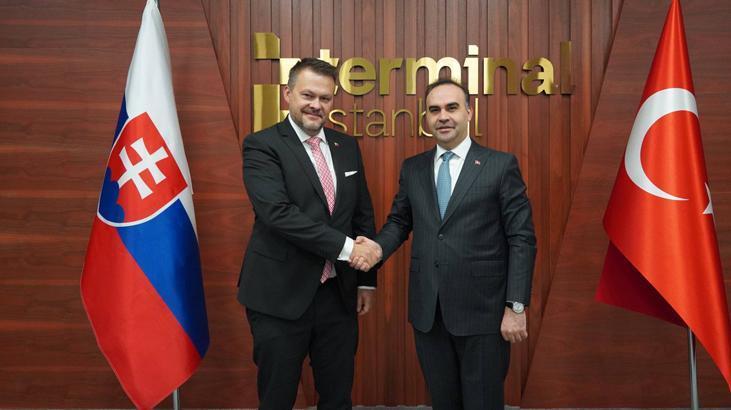 Sanayi ve Teknoloji Alanında Türkiye ile Slovakya Yeni İş Birliği Dönemini Başlatıyor