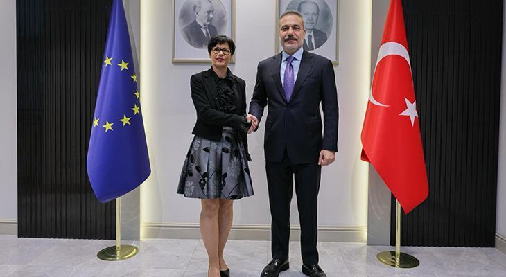 Dışişleri Bakanı Fidan ve AB Komisyonu Üyesi Kos Ankara'da Bir Araya Geldi