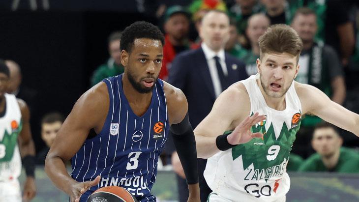 Anadolu Efes, EuroLeague'de Zalgiris'i Farkla Mağlup Ederek Seriye Bağladı