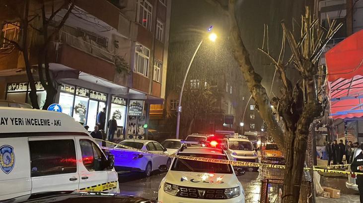 Sultangazi'de Bir Market İkinci Kez Silahlı Saldırıya Uğradı: İş Yeri Sahibi Yaralı