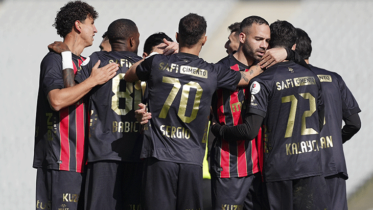 Fatih Karagümrük, Antalyaspor Karşısında Tek Golle Üstünlük Sağladı