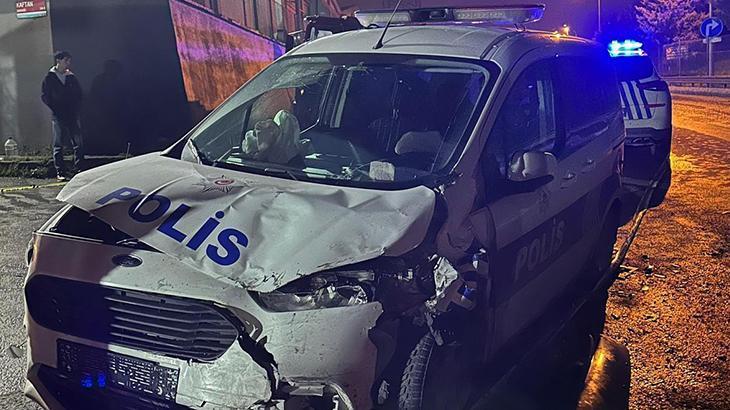 Sultanbeyli'de Trafik Kazası: 2 Polis ve 1 Sivil Yaralandı